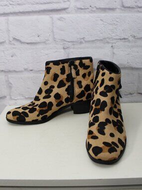 Cole Haan Joanna Leopard Print Genuine Calf Hair Ankle Booties Size 6B